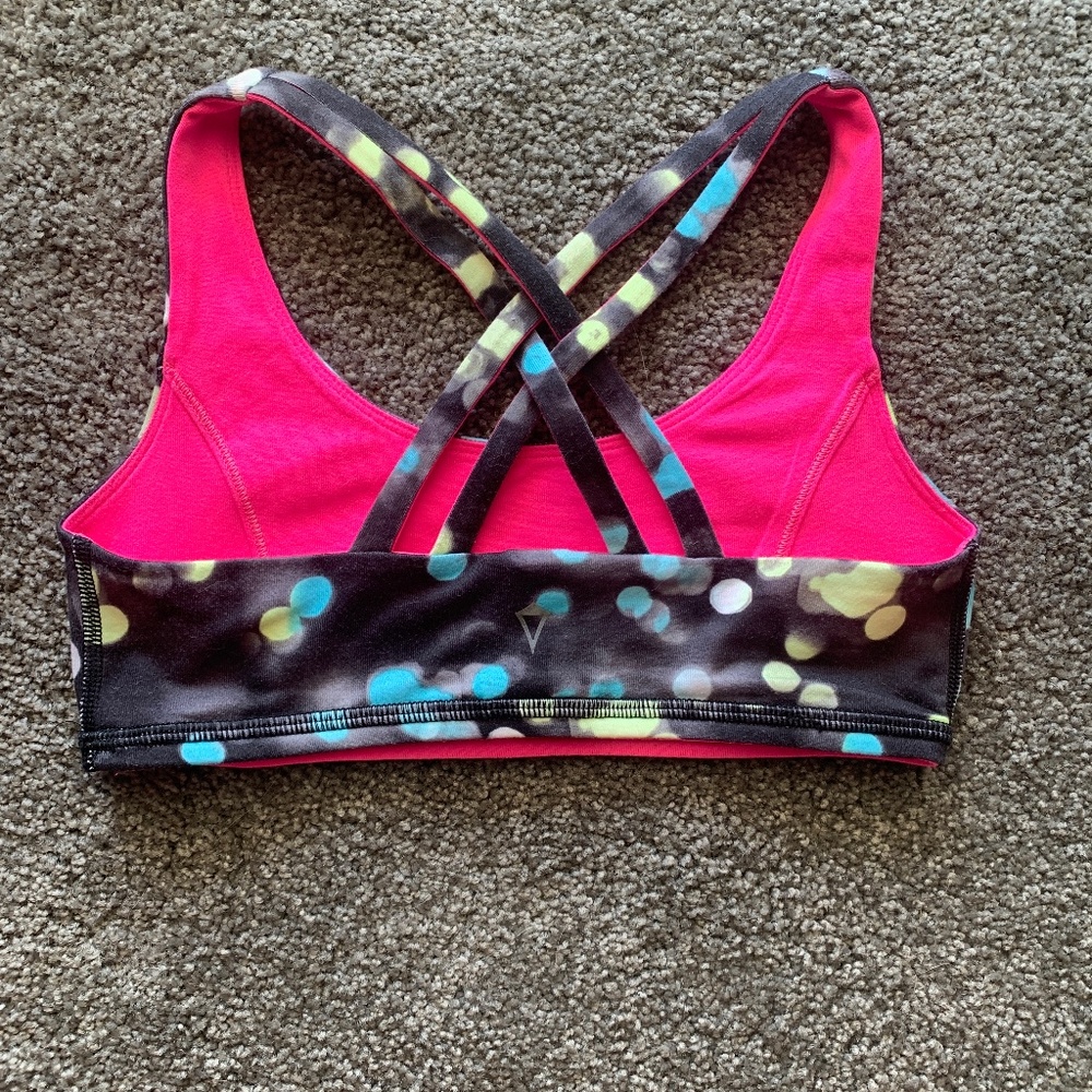 Ivivva by lululemon reversible sports bra
